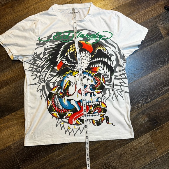 Ed Hardy white graphic tee with skull and eagle design - Picture 6 of 6